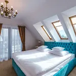 Hotel Paryski Art & Business - Basen Jacuzzi Sauna Malpi Gaj