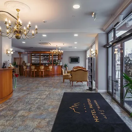 Paryski Art & Business - Basen Jacuzzi Sauna Malpi Gaj