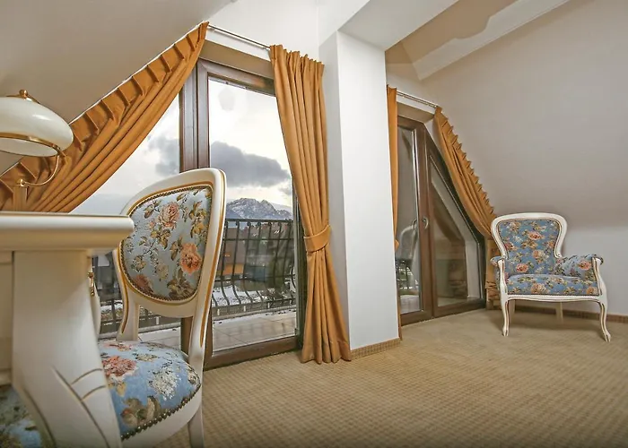 Hotel Paryski Art&business - Basen Jacuzzi Sauna Małpi Gaj Zakopane