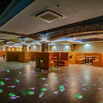 Paryski Art & Business - Basen Jacuzzi Sauna Malpi Gaj 4* Закопане