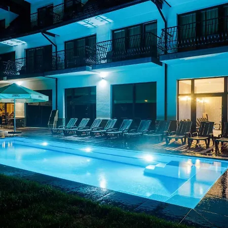 Paryski Art & Business - Basen Jacuzzi Sauna Malpi Gaj Отель 4*