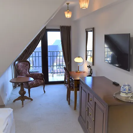 מלון Paryski Art & Business - Basen Jacuzzi Sauna Malpi Gaj