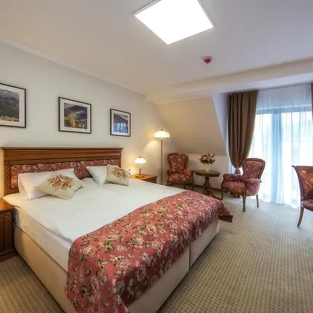 Paryski Art&business 4*