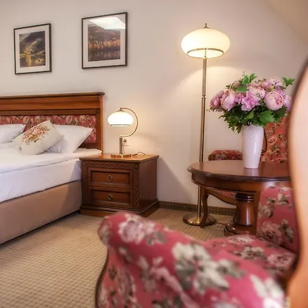 Hotel Paryski Art&business