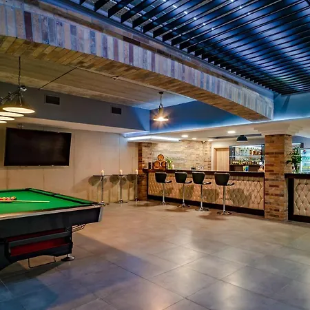 Paryski Art & Business - Basen Jacuzzi Sauna Malpi Gaj 4* 자코파네